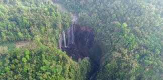 A breathtaking drone view of the sunrise during a Bromo Tumpak Sewu tour, showcasing the perfect destination for travelers booking Bromo Tumpak Sewu packages